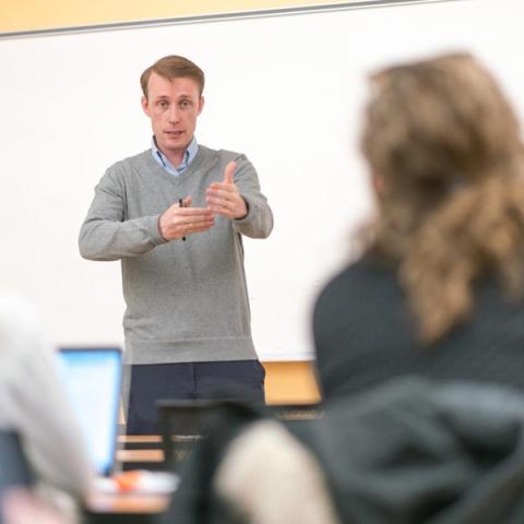 UNH professor giving leacture to UNH Carsey School of Public Policy students